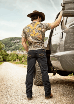 Yellowstone T-Shirt Ride for the Brand | Entdecken | im Camouflage-Look | Ideal für Fans Westernliebhaber & Outdoor-Enthusiasten. Jetzt online bestellen!